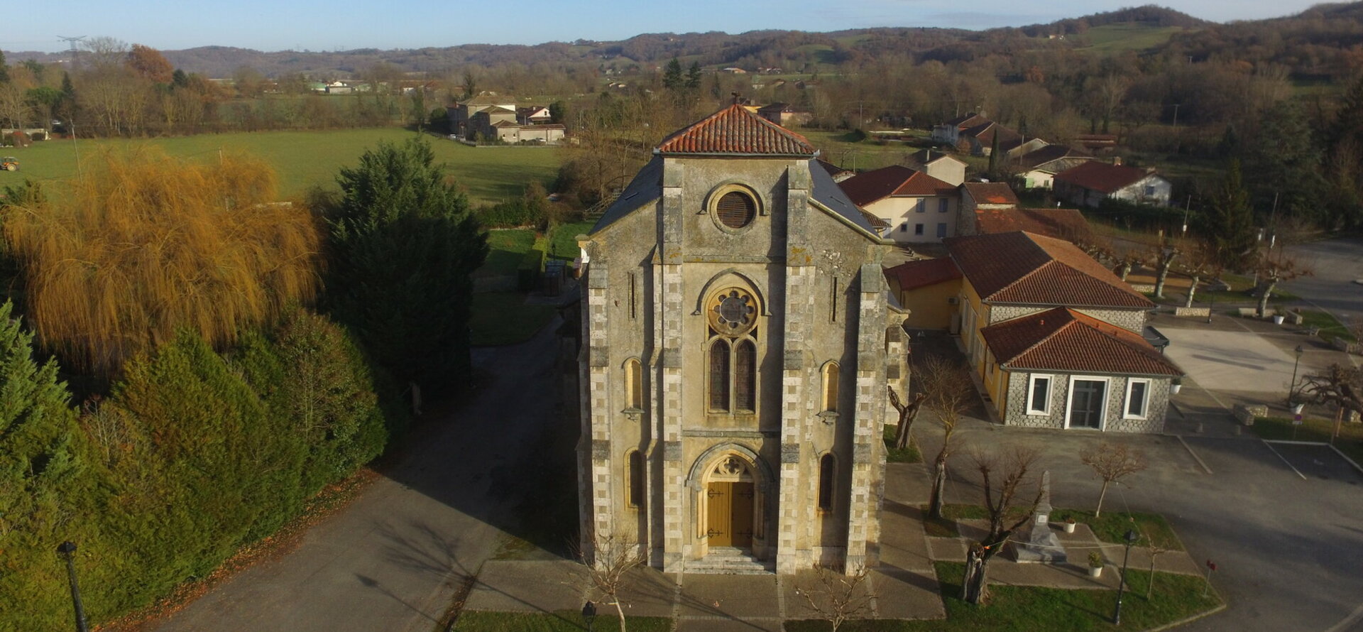 Mairie de Larroque dans le 31 Haute Garonne Région Occitanie